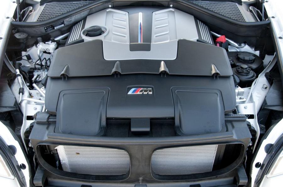  BMW X6 M 2013 года  (фото 11 из 20)